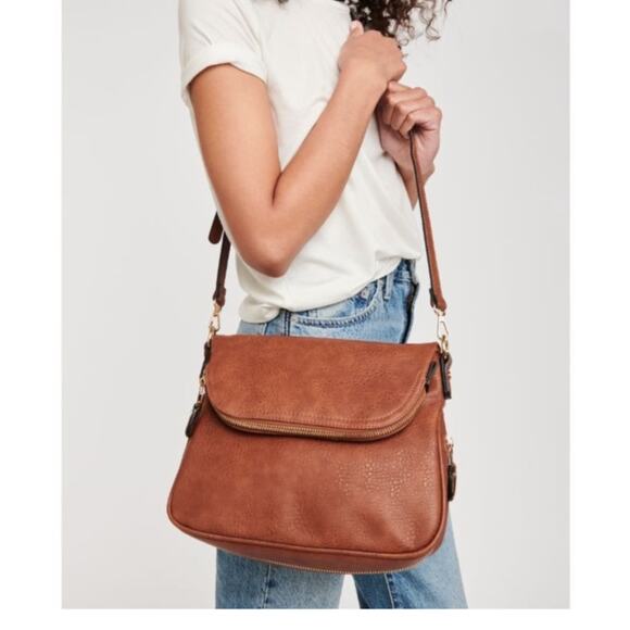 Moda Luxe Handbags - Moda Luxe Dandelion Vegan Leather Large Crossbody Messenger Bag